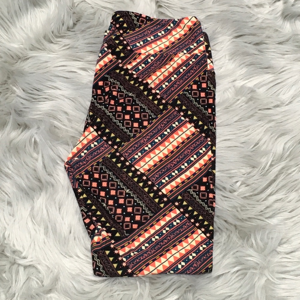 LulaRoe OS Leggings